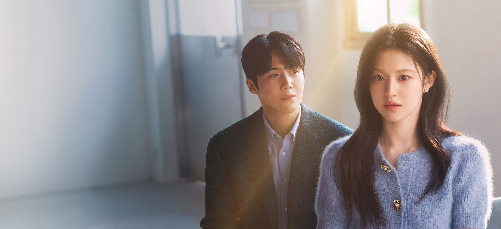Imagem promocional oficial de Can This Love Be Translated? na Netflix